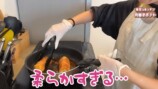 肉巻きポテトを作る希空
