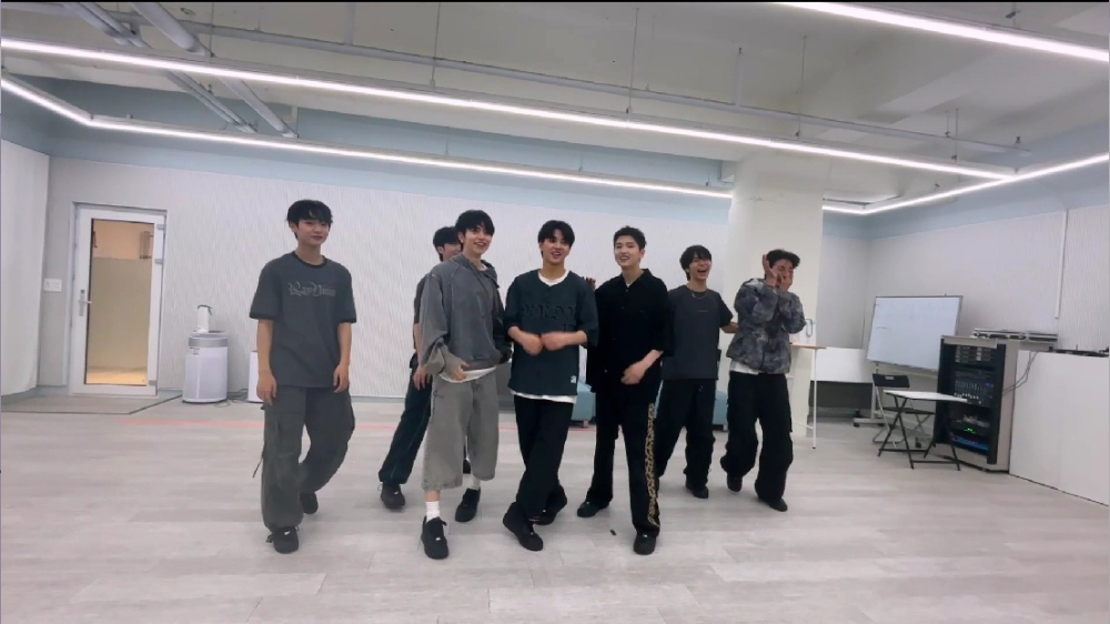 VIBY、番組先行試写会でファンにメッセージの画像
