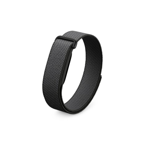Googleが新型トラッカー『Google Fitbit Air』発表　画面なし・最軽量で5月26日発売