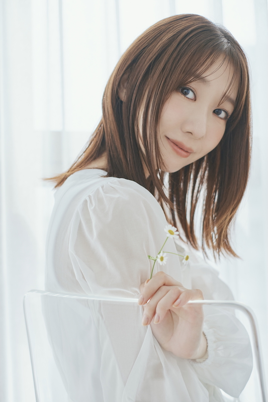 柏木由紀、ニューSGジャケ写公開