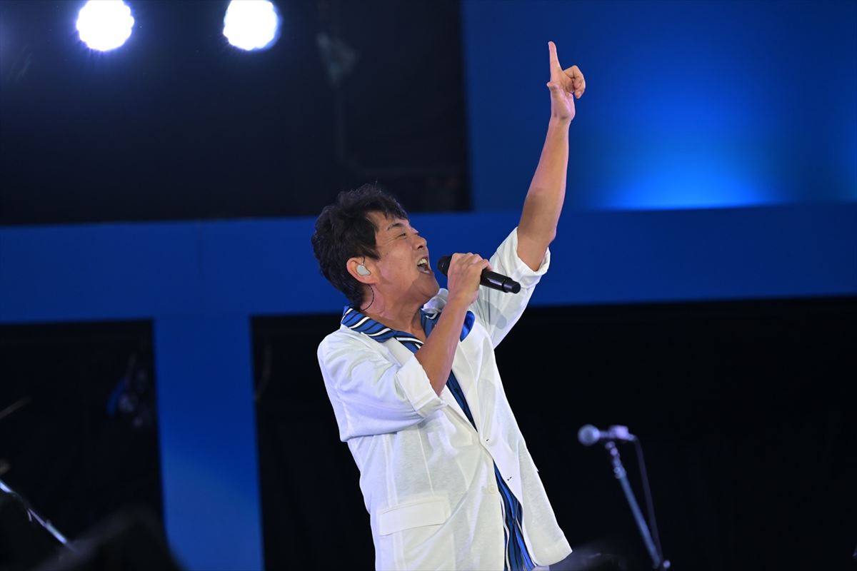 TUBE（過去の横浜スタジアムライブより）