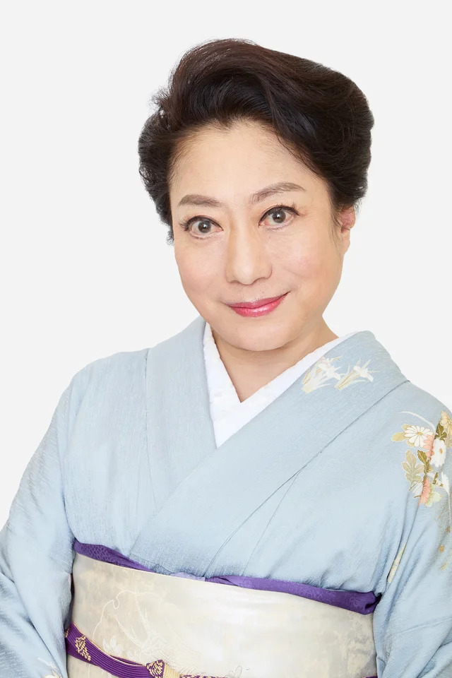 山村紅葉、小説家デビュー作『祇園の秘密』の画像