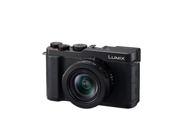 LUMIX25周年記念モデル『DC-L10』登場　LEICA DCレンズ搭載のレンズ一体型カメラ