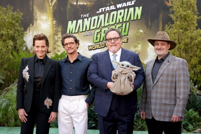 『マンダロリアン・アンド・グローグー』ペドロ・パスカル＆ジョン・ファヴロー来日決定
