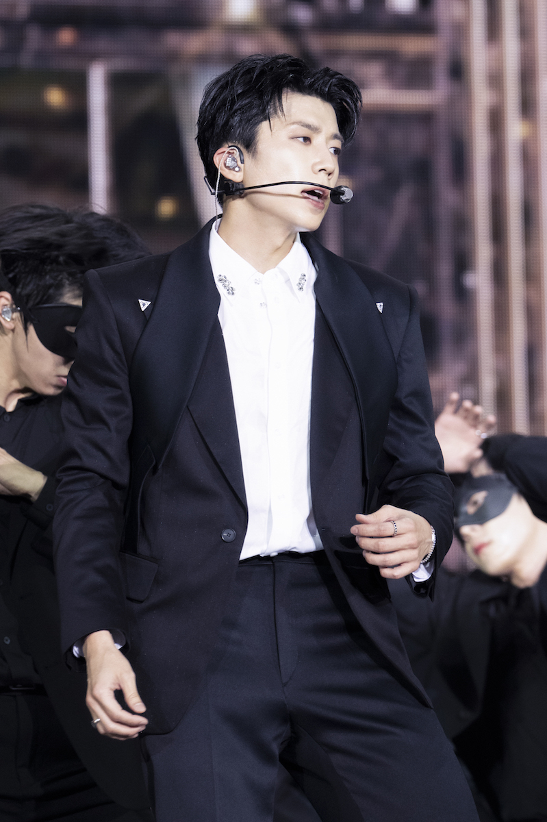 WOOYOUNG（撮影＝田中聖太郎写真事務所）