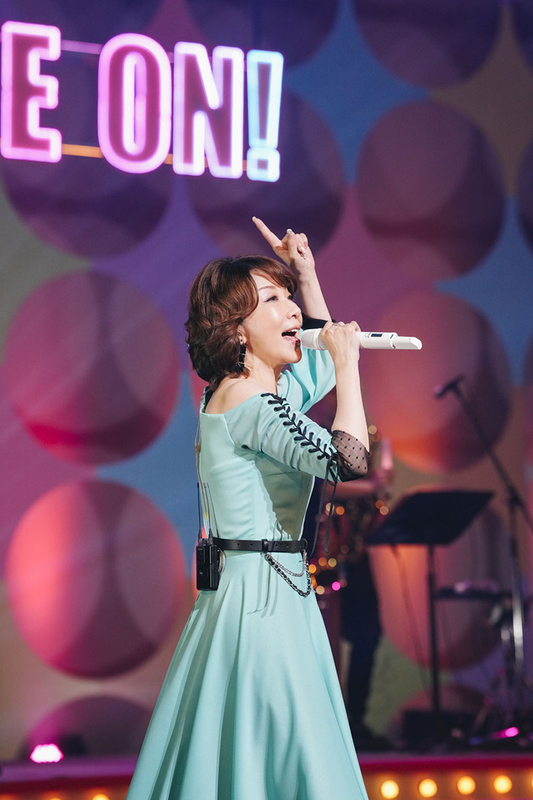 伊藤蘭（写真=岡本隆史）