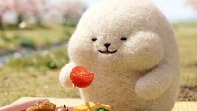 謎の爆食キャラ「しろまるくん」