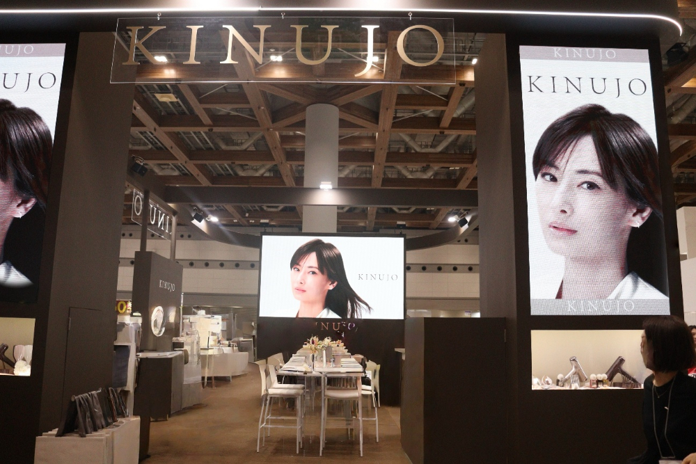 KINUJOブースの様子