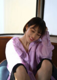中川絵美里が撮影した鷲見玲奈の写真集の画像