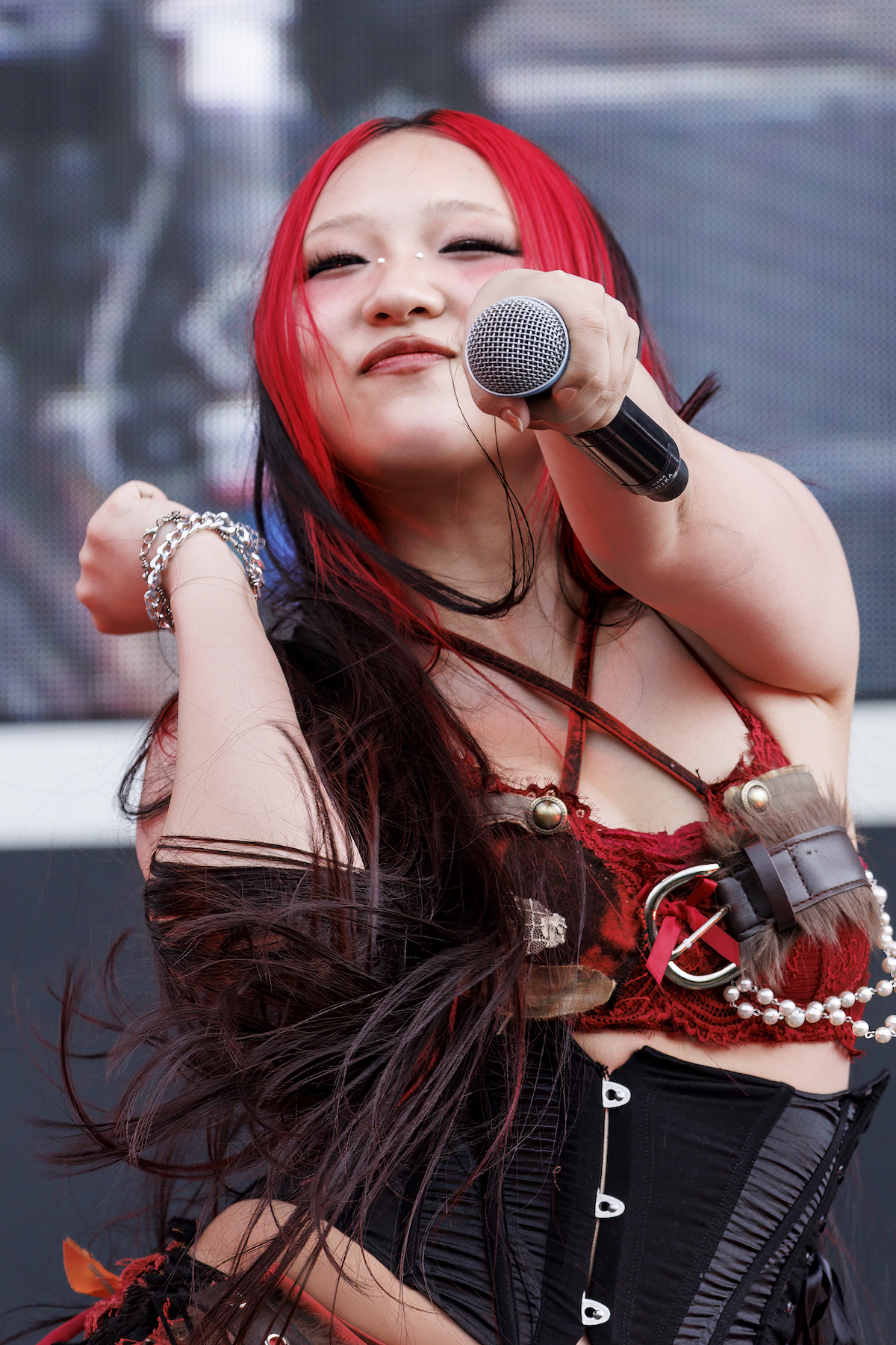 『Zipangu』HANA（撮影＝Viola Kam[V’z Twinkle]）