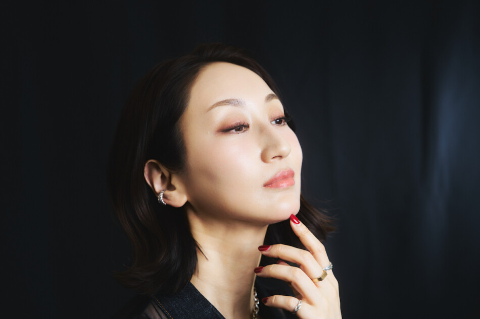 Ms.OOJA、美しい日本語を際立たせる歌い手としての技量 『Ms.ENKA』の