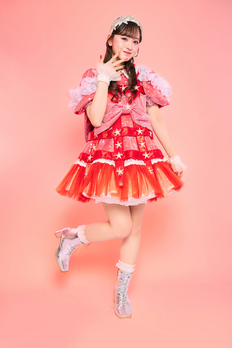 MORE STAR 山本るしあ