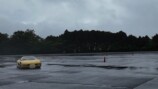 「フェラーリ F355 ベルリネッタ」で爆走するあま猫