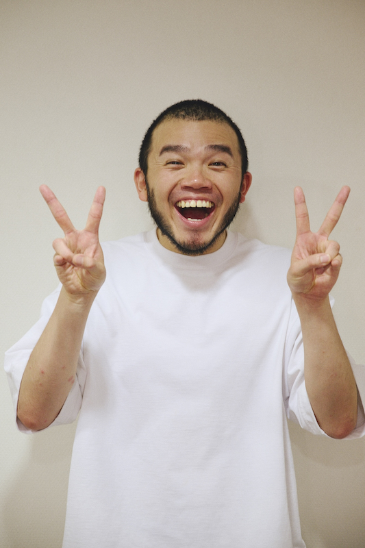 アフロ、新曲「津田寛治」製作