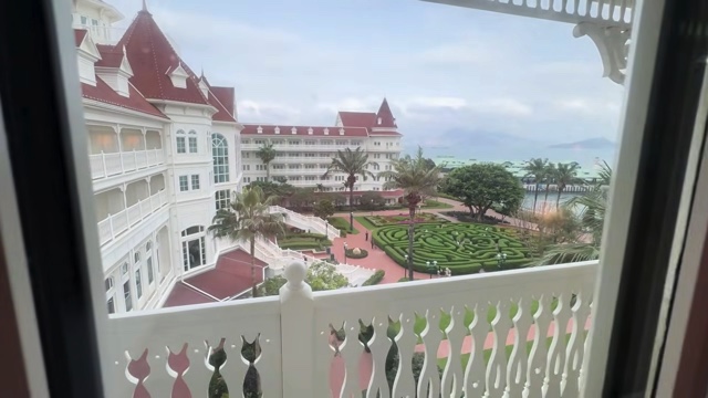 仲が宿泊した香港のディズニーランドホテルのスイートルーム
