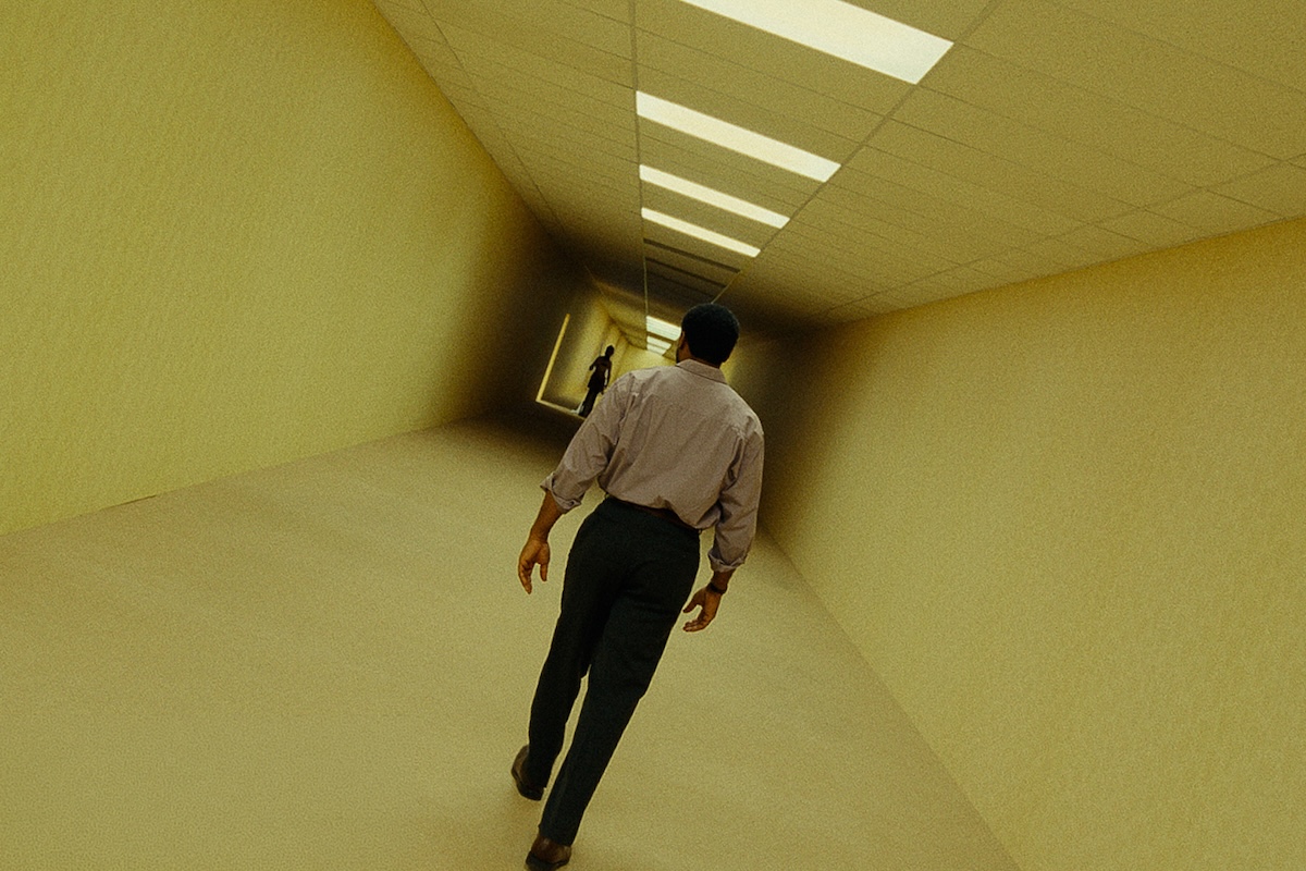 全米で社会現象化『Backrooms』日本公開決定