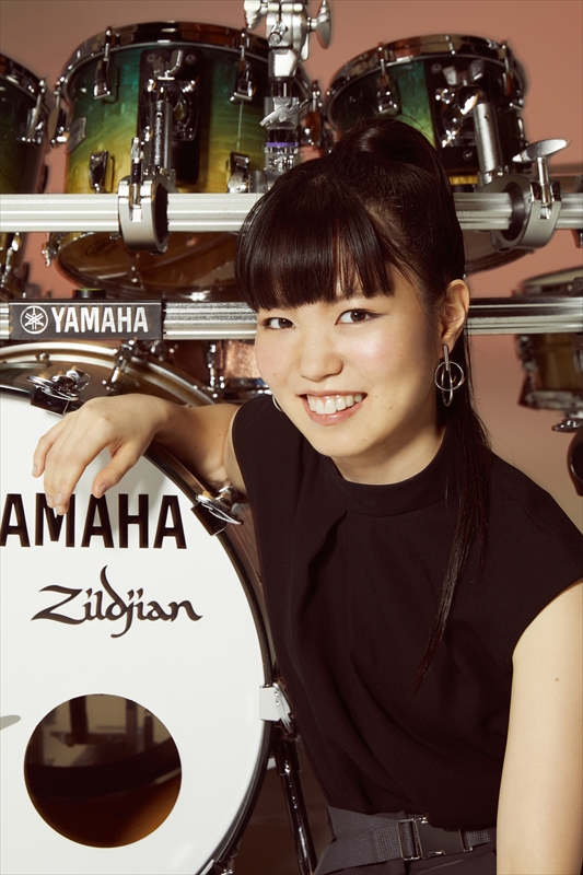 川口千里、初のライブアルバムリリース