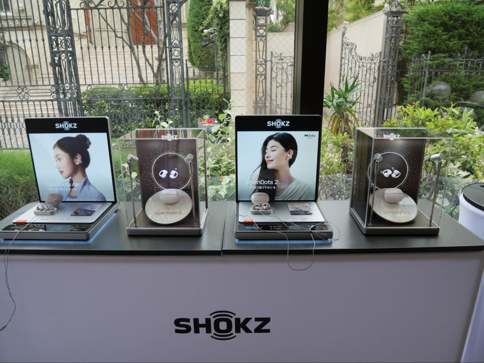 Shokzのイヤーカフ型イヤホン『OpenDots 2』と『OpenDots Air』
