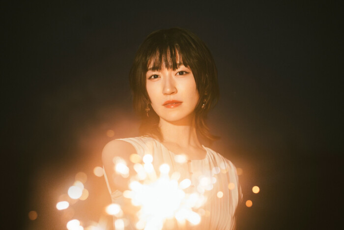 前島亜美、新曲「完璧じゃないわたし」がTVアニメ『才女のお世話』EDテーマに　旭可憐役も担当