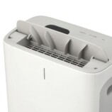ニトリ、スリム除湿機を発売の画像