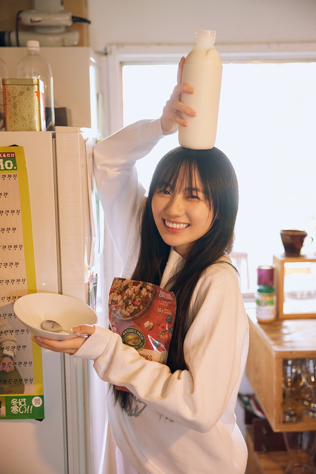 川﨑桜 写真集、抽選ミニブック表紙公開の画像