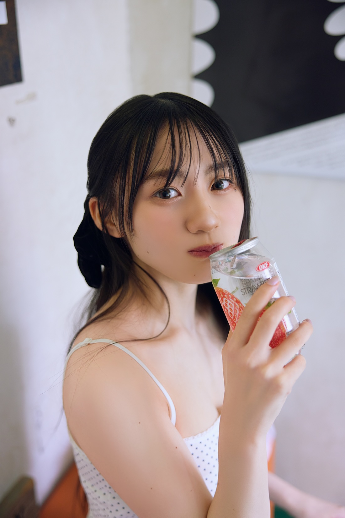 川﨑桜 写真集、抽選ミニブック表紙公開の画像