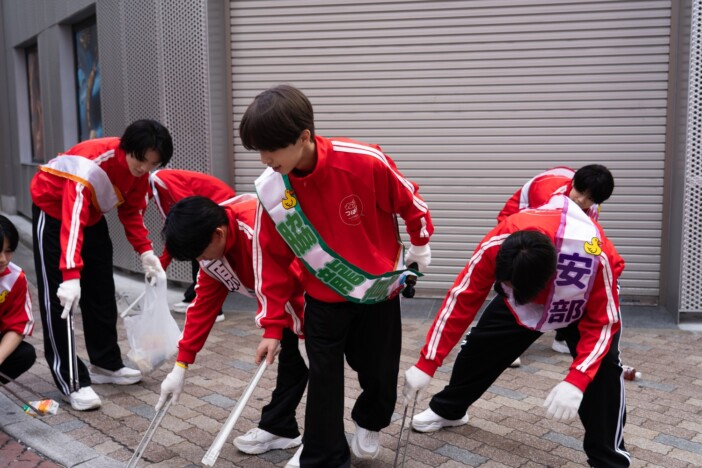 つば男、清掃活動＆フリーライブ徹底レポ