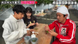 家族でいちご狩りを楽しむカジサック