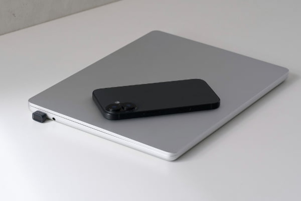 エレコムのUSB指紋認証リーダー2モデルの画像