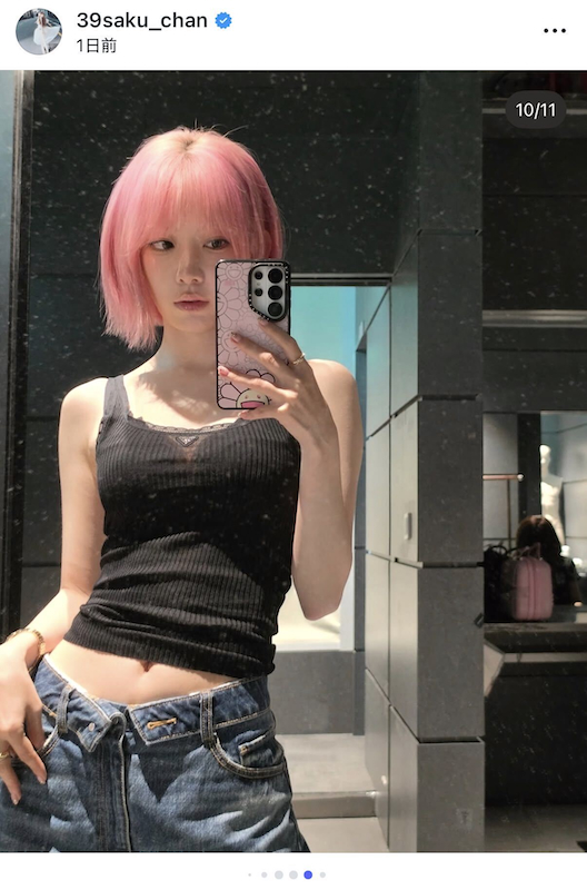 SAKURA 公式Instagramより