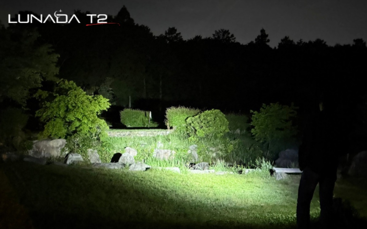 純チタン製超小型LEDライト『LUNADA T2』登場の画像