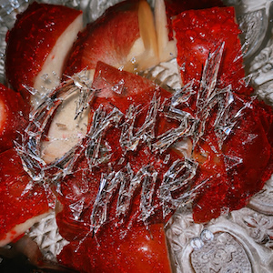 「Crush me」ジャケット写真