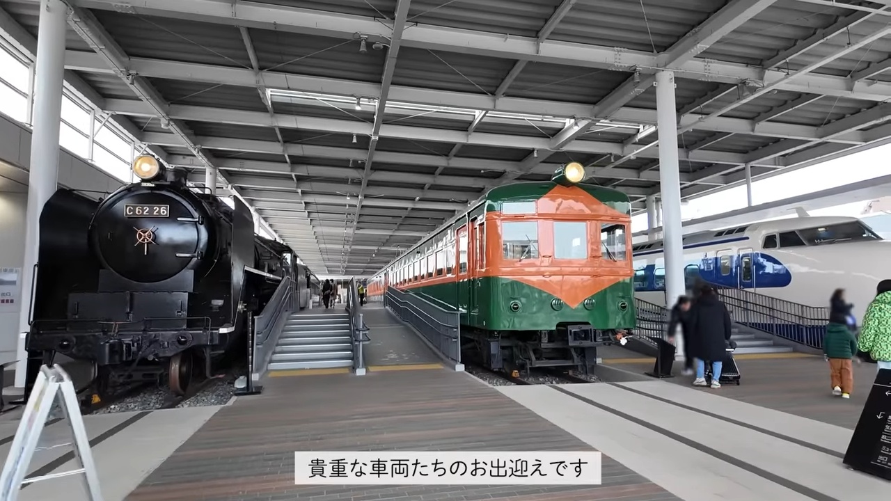 しおねる、鉄道博物館で0系新幹線に大興奮の画像