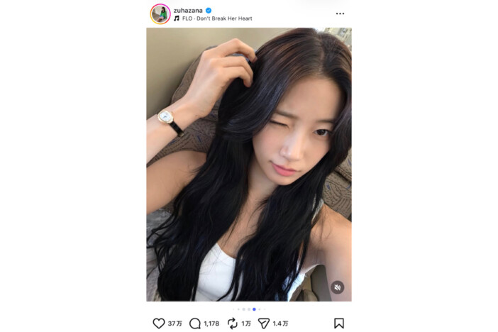 LE SSERAFIM KAZUHA、LA満喫　ショートパンツの美脚ショットやセルフィーなどオフショット多数