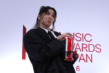 『MUSIC AWARDS JAPAN 2026』囲み取材に登場した藤井 風（Fujii Kaze）（写真＝池村隆司）
