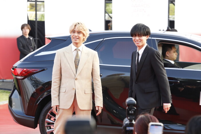 King & Prince、2人で仲良く『MUSIC AWARDS JAPAN 2026』レッドカーペットに登場