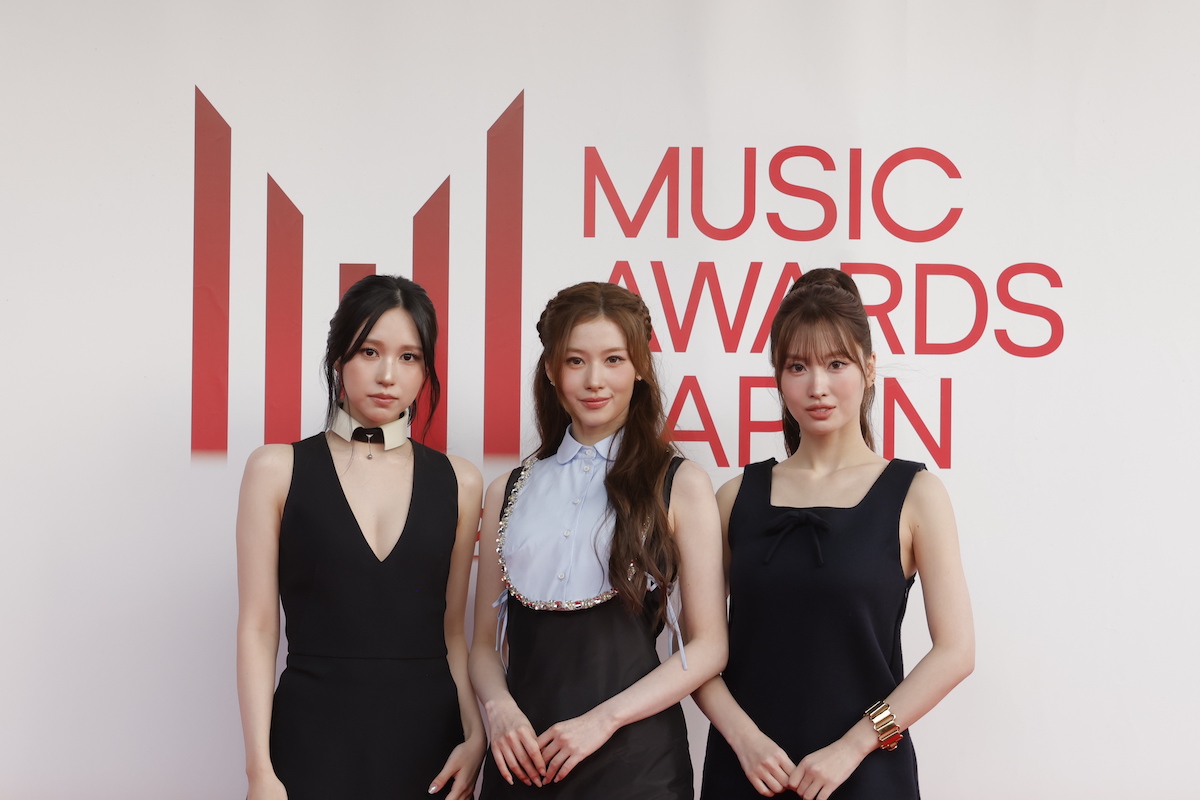 MISAMO『MAJ』レッドカーペット登場の画像