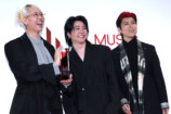 『MUSIC AWARDS JAPAN 2026』囲み取材に登場したMrs. GREEN APPLE（写真＝池村隆司）