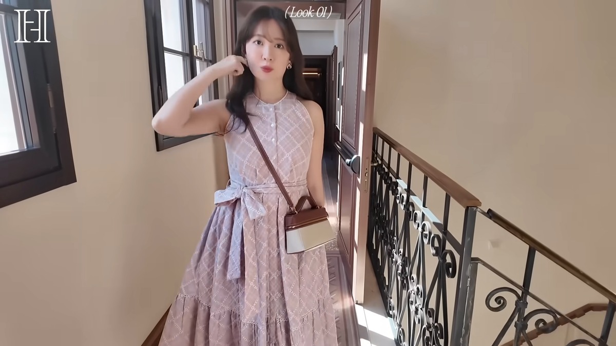 小嶋陽菜 公式YouTubeチャンネルより