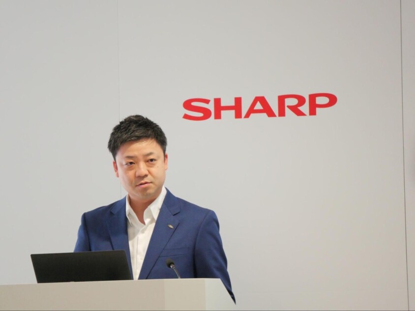 シャープのSmart Appliance＆Solution事業本部　清潔ランドリー事業部　国内商品企画部・主任の加藤篤史