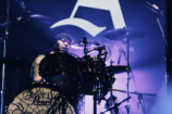 AA= ライブ写真（撮影＝YOSHIFUMI SHIMIZU）