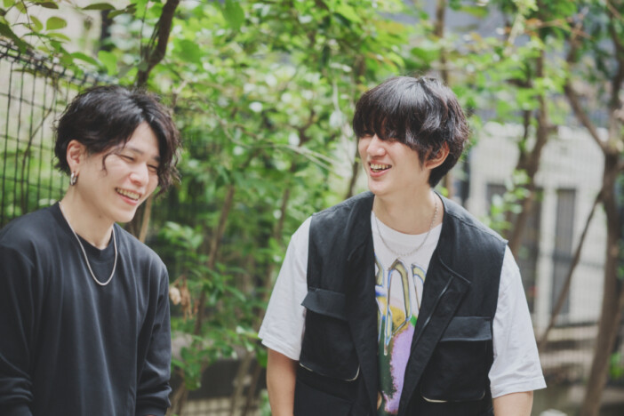 川島亮祐&times;サクマリョウが語るAぇ! group