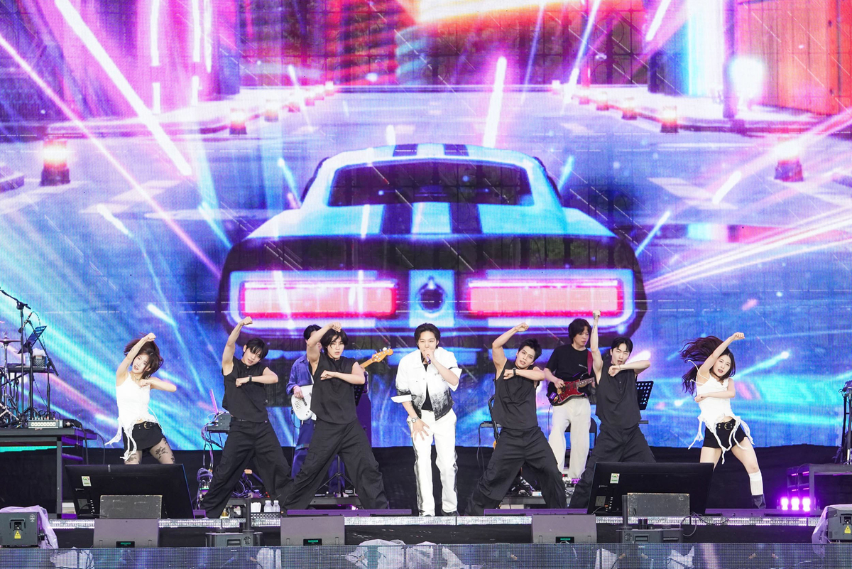 LEE CHANGSUB