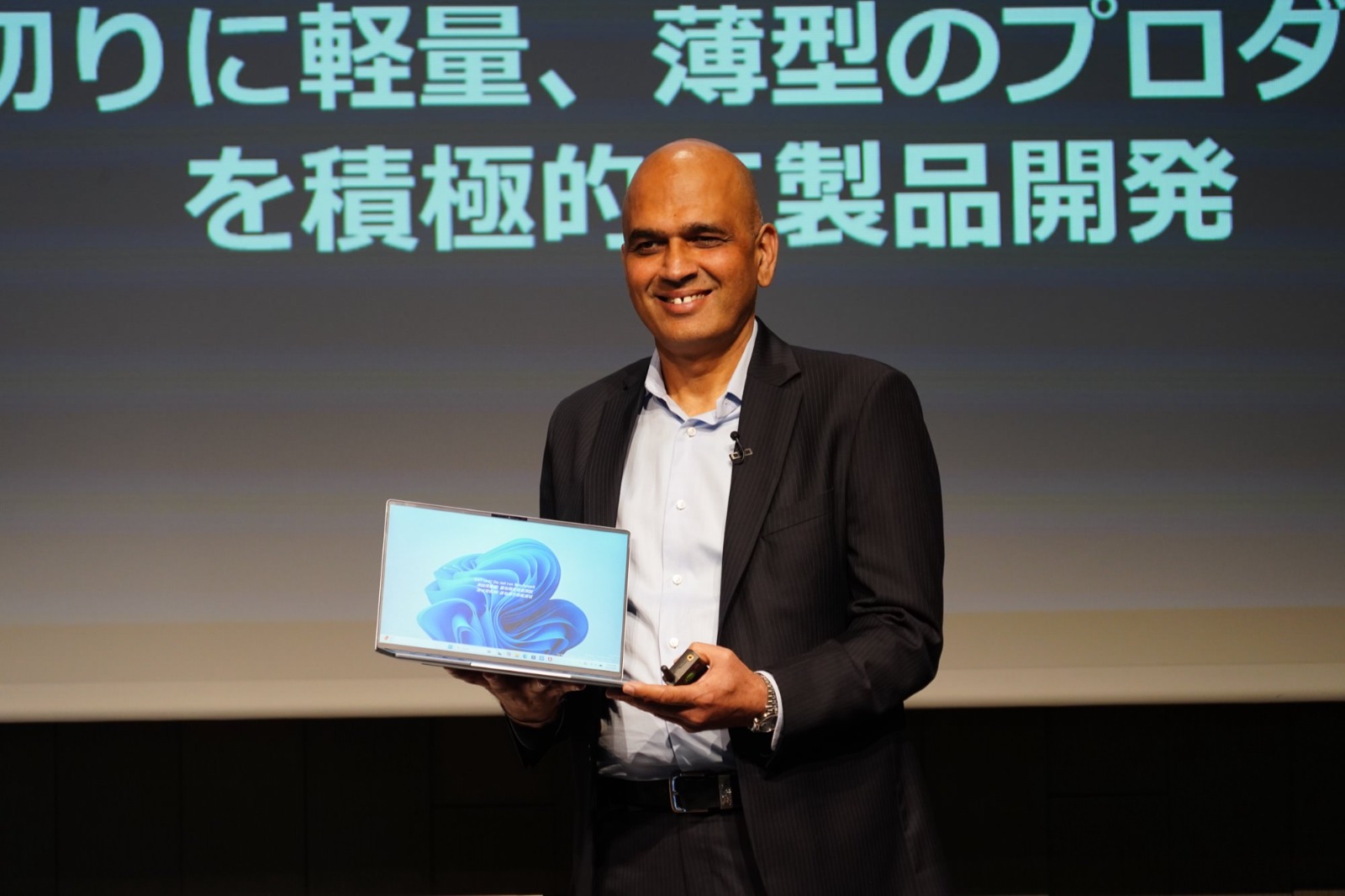 DELLの戦略機「XPS」