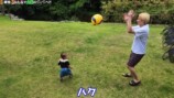 ヴィラを満喫するヒカルと加藤