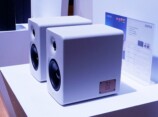 アクティブスピーカー『M90』30周年記念プレート付きの限定モデル