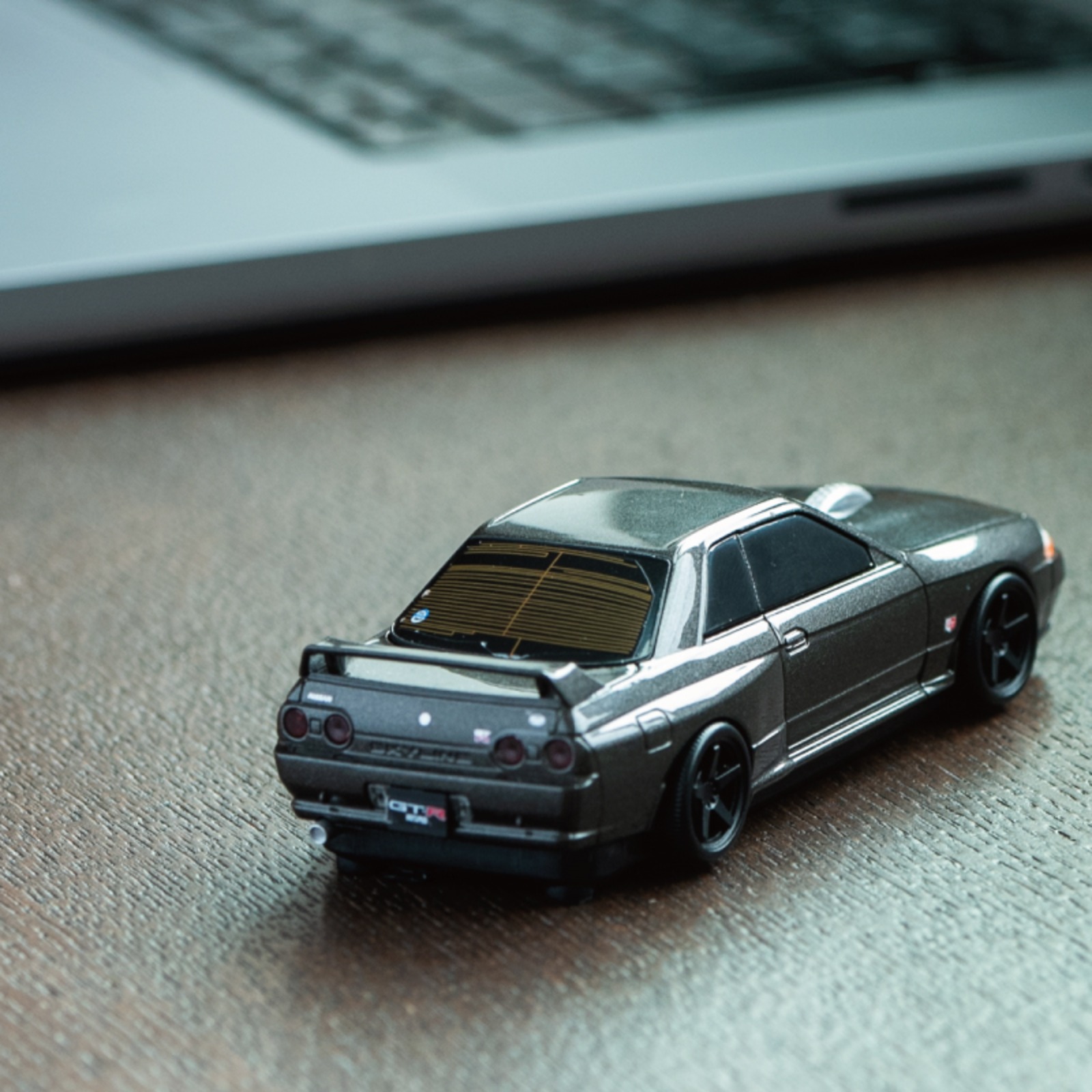 「日産スカイラインGT-R（BNR32）型の無線マウス