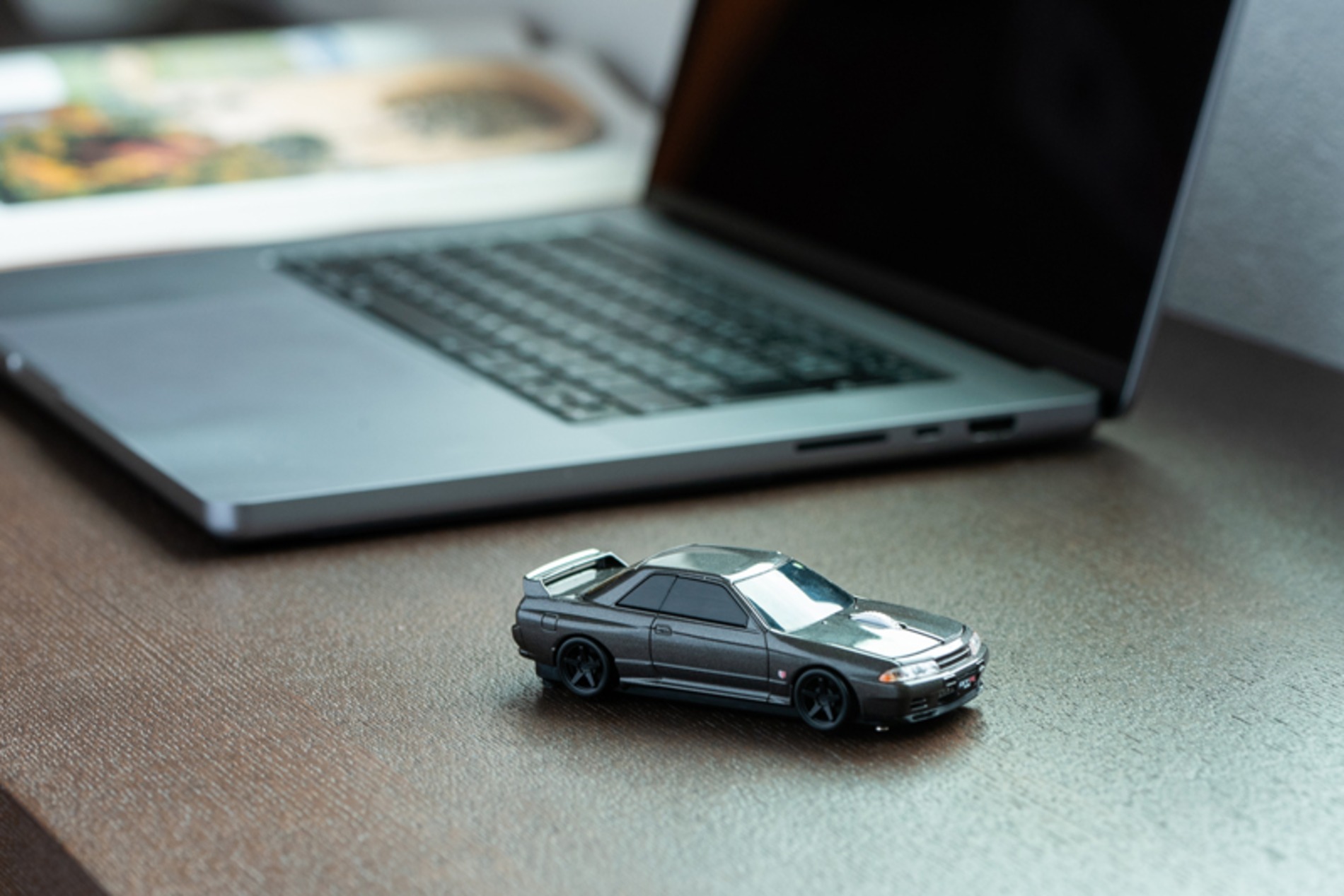 GT-R(BNR32)型無線マウスが一般販売開始