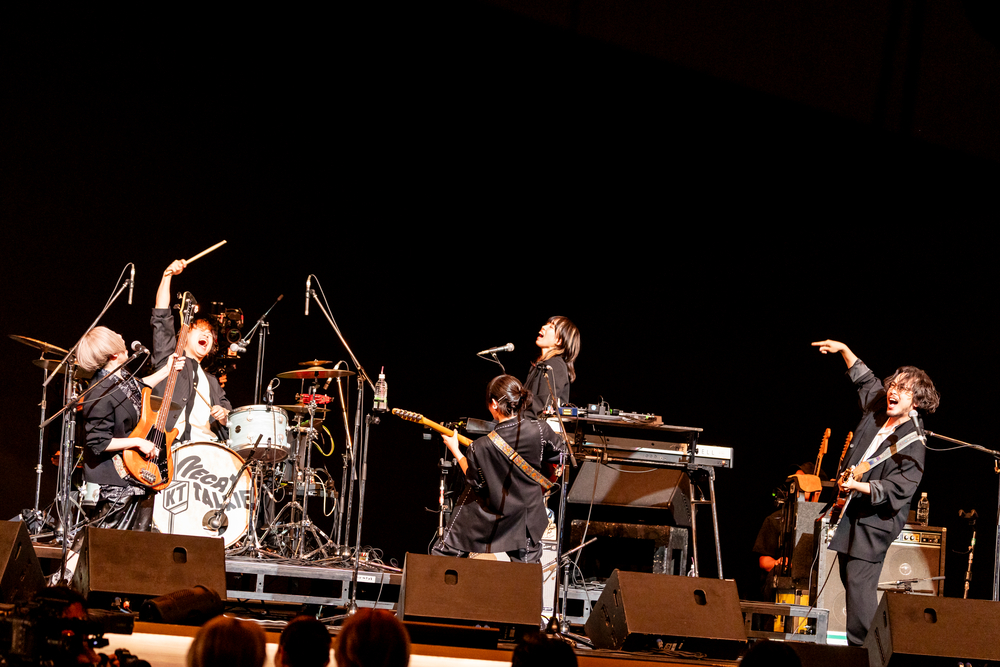 CEREMONY ライブ写真