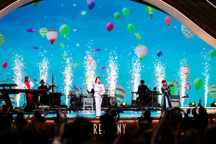 『Mrs. GREEN APPLE presents “CEREMONY”』DAY2レポート　上白石萌音、FRUITS ZIPPER、ホルモン…越境する表現の凄み